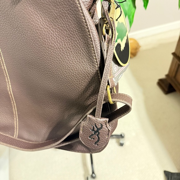 Browning Concealed Carry Purse Brown Leather 14” X 15” X 6” Camo Inside NWT - Picture 6 of 13